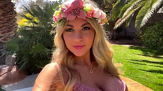 Flashing pussy and tits by the pool
