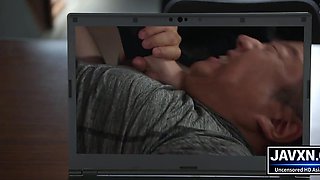 Japanese Babe Fucked on The Bus In Australia (Decensored)