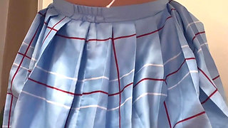 Hot Turkish Girl Melek Is Screaming as She Orgasms!