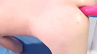 Fucking Machine Anal Dildo Fun with MILF Lisa