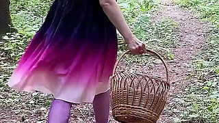 Cheating Mature Wife Meets up with Lover in the Forest for a Good Fuck
