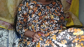 Part-1 Indian stepmom Fucked by Huge Cock BBC and Deepthroat Guy exploited old pickup scheme to penetrate bangladeshi girl