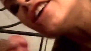 Slave face fuck - FoodJob