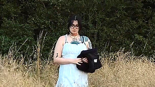 Cutesy Farmgirl Fucks Herself on a Walk
