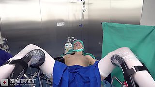 PRIVATE-PATIENT Patient Pia 06