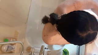 Simple Clothers Hana Get Them off