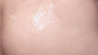 Quick Shower Show Cummy Bear