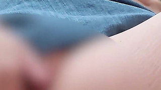 A Married Woman Masturbating Enthusiastically in the Toilet