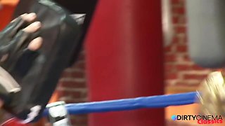 Francesca Felucci And George Uhl - Boxing Student 18+ Fucks Her Coach In The Ring