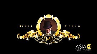 Asian Babe Guan Ming Mei Gives Blowjob & Fucks Doggystyle Outdoor - Live Sex Show Full Video