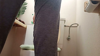 Everyday Life of a Mature Woman - Toilet