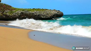 Daria, Erin Star and Helen Star Underwater