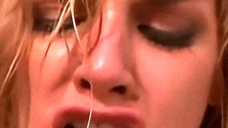 Brianna Love: Foam, Blowjobs and Orgasms