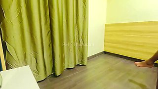 Sri Lankan Slut Cheats on Boyfriend with Gym Trainer - Creampie Before Wedding