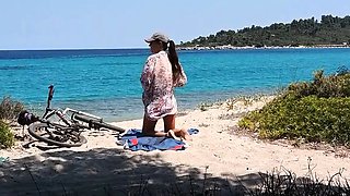 NAKED Sun Tanning Girl SPYCAM Video - SOLO Female