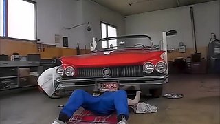 Busty Suzana in Vintage Threesome hardcore - Thorough Service(4K) - Blonde