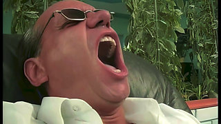 The Secretary Must Obey That Pig of a Boss