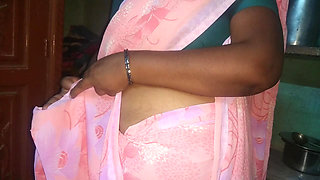 Village beauty saree aunty romance