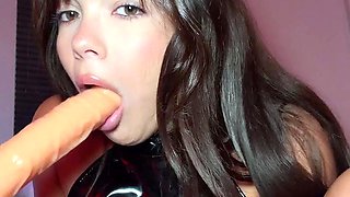 Salomelons Gives Wet Drooly Head To Fuck Machine Onlyfans