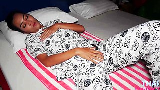 Asian vixen gives expert BJ in doggie position