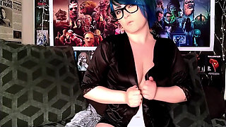 Vends-ta-culotte - Express tasting of your cum with a beautiful French dominatrix