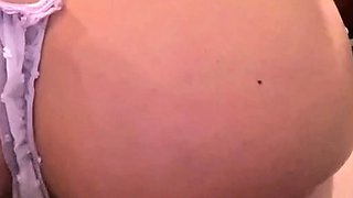 Amateur webcam girl masturbate big dildo