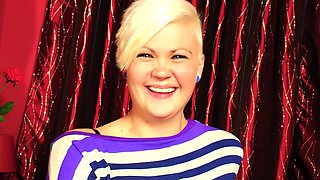 Short-haired German blonde does her first sex casting