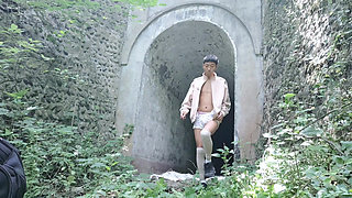 Super Asian Sunny Boy's Secret Base: Masturbating, Moaning, Ejaculating, and Eating Semen in Front of an Artificial Cave
