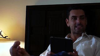 Seductress Scarlet Red Get It On