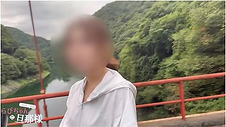 A Short Stature Gal Took A Walk Outside Naked. Toilet Peeing