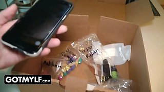 Mischievous stepson tricks his fabulous milf step-mom to plead him to stick his dick inwards her tastey twat