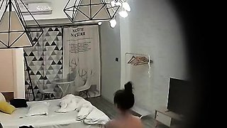 Amateur Asian Solo Fucking On Cam