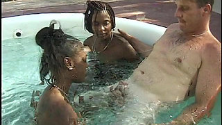 Young chicks want to share this horny dude together in the swimming pool