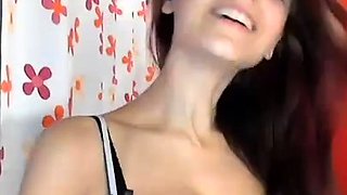 Brunette Solo Webcam Masturbation