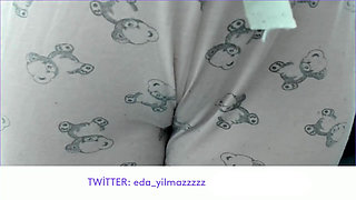 CAMELTOE- MASTURBATE WITH PAJAMA- RUBBING PUSSY WITH PAJAMA