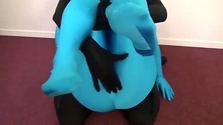 Busty Asian babe toys her pussy on webcam