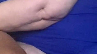 Handy GILF Deals with Lovers Cock with Oily Massage
