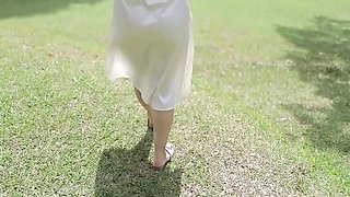 Desi Big Ass Masturbation in the Garden with Silk Satin