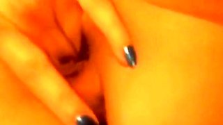 18yo Latina Babe Takes Naked Selfie While Fingering