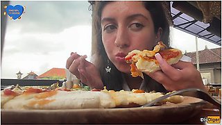 Katty West - Walking With Cum On Face In Cafe - Girl Eats Pizza And Swallows Cum - Cumwalk