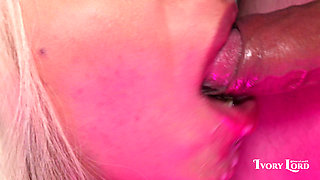 Closeup She Sucks Me with so Much Passion