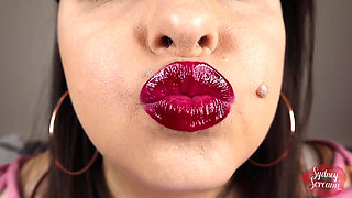 First Date Kissing