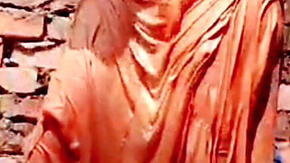 Asks the Woman to Send Her Nude Mms. Take a Bath and Record