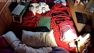 Caught MILF Masterbating on Cam Using Multiple Toys