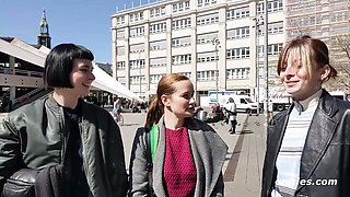 Berlin's clit rubbing porn by Ersties