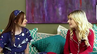 Two Blonde Sisters Show Off Their Big Asses to a Naive