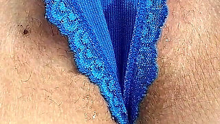 Lala Licious - Pissing Through My Blue Panty