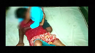 Tamil Village Aunty Hot Romance