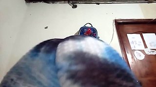 Hot Woman Masturbating Showing Her Coochie