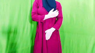 Arabian Beautiful Hijabi Muslim Girl Very Funny Video
